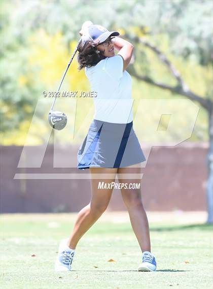 Thumbnail 3 in AIA Division III State Championships  photogallery.