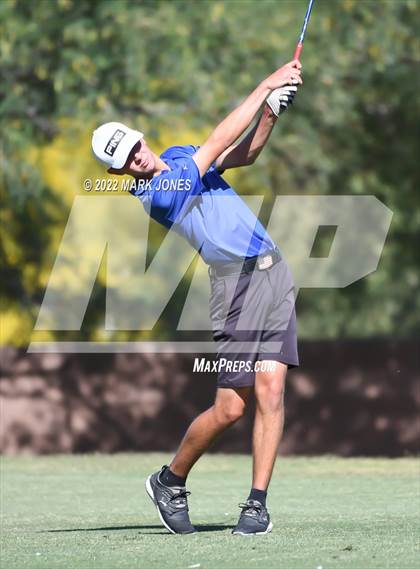 Thumbnail 1 in AIA Division III State Championships  photogallery.