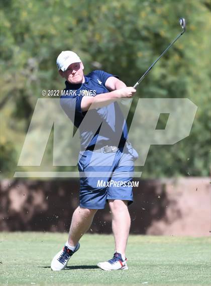 Thumbnail 1 in AIA Division III State Championships  photogallery.
