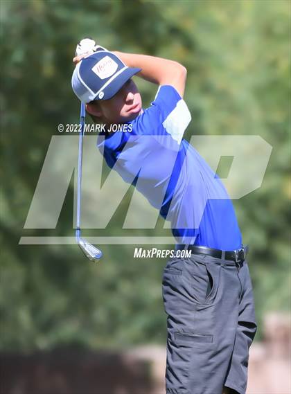 Thumbnail 2 in AIA Division III State Championships  photogallery.