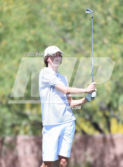 Thumbnail 2 in AIA Division III State Championships  photogallery.