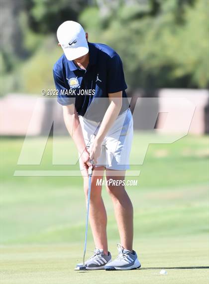 Thumbnail 2 in AIA Division III State Championships  photogallery.