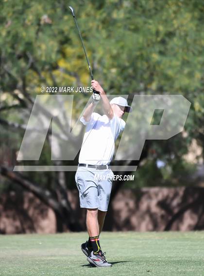 Thumbnail 3 in AIA Division III State Championships  photogallery.