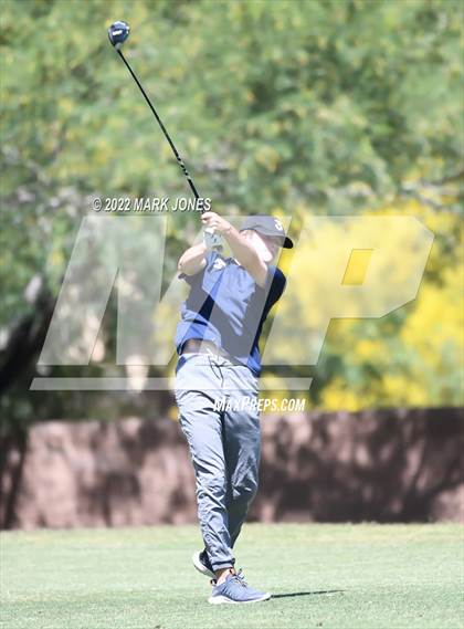 Thumbnail 3 in AIA Division III State Championships  photogallery.