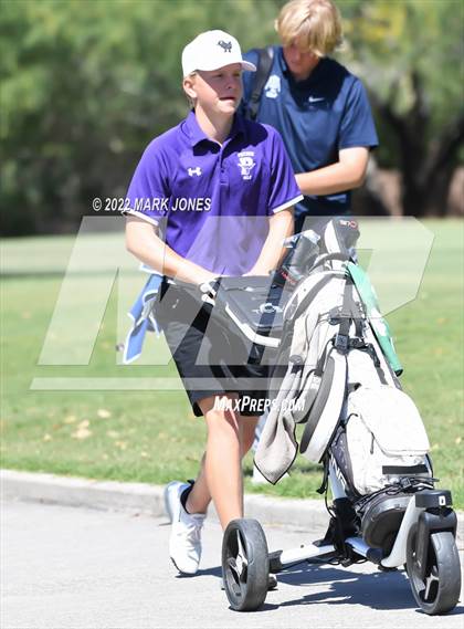 Thumbnail 2 in AIA Division III State Championships  photogallery.