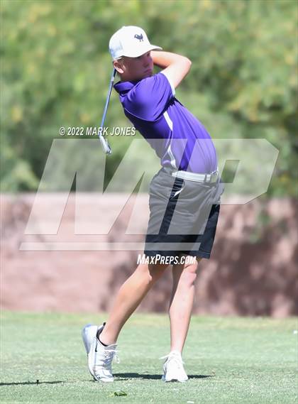 Thumbnail 2 in AIA Division III State Championships  photogallery.