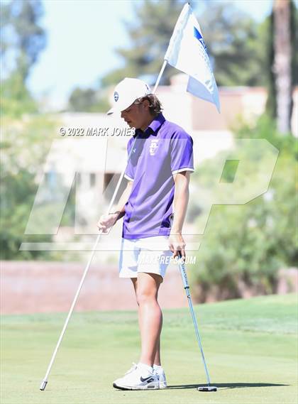 Thumbnail 1 in AIA Division III State Championships  photogallery.