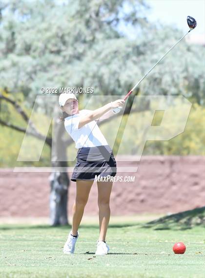Thumbnail 2 in AIA Division III State Championships  photogallery.