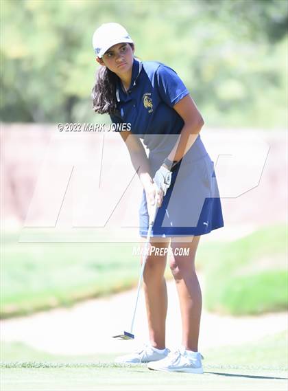 Thumbnail 1 in AIA Division III State Championships  photogallery.