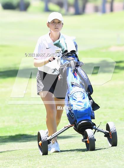 Thumbnail 3 in AIA Division III State Championships  photogallery.