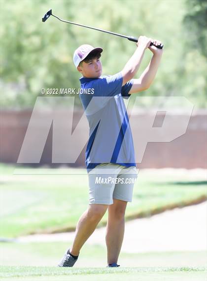 Thumbnail 3 in AIA Division III State Championships  photogallery.
