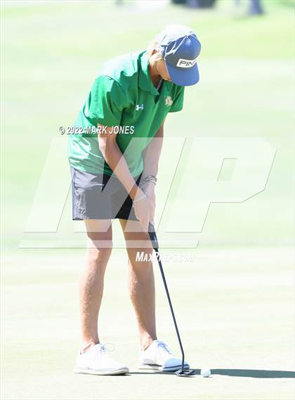 Thumbnail 2 in AIA Division III State Championships  photogallery.