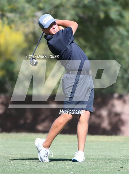 Thumbnail 2 in AIA Division III State Championships  photogallery.