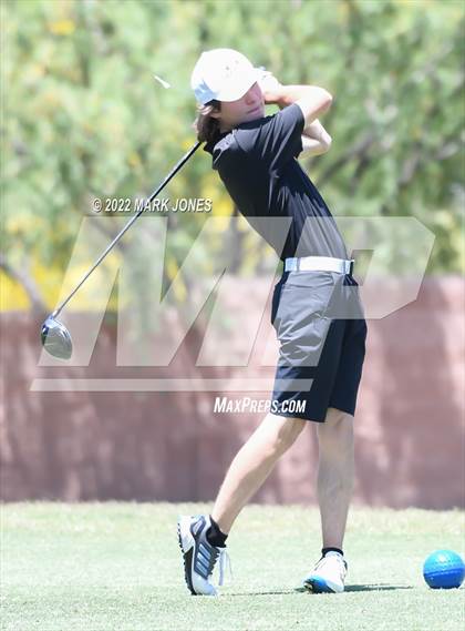 Thumbnail 3 in AIA Division III State Championships  photogallery.