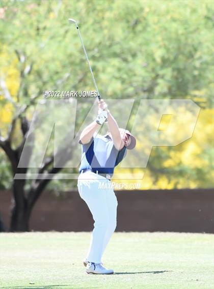 Thumbnail 2 in AIA Division III State Championships  photogallery.