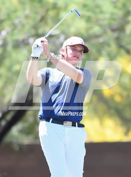 Thumbnail 3 in AIA Division III State Championships  photogallery.