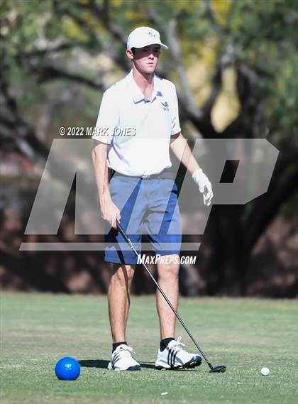 Thumbnail 1 in AIA Division III State Championships  photogallery.