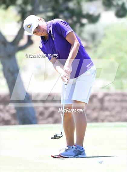 Thumbnail 1 in AIA Division III State Championships  photogallery.