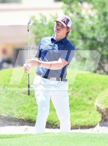 Thumbnail 1 in AIA Division III State Championships  photogallery.