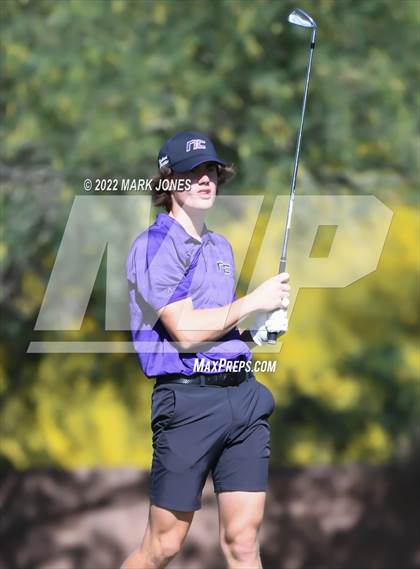Thumbnail 2 in AIA Division III State Championships  photogallery.