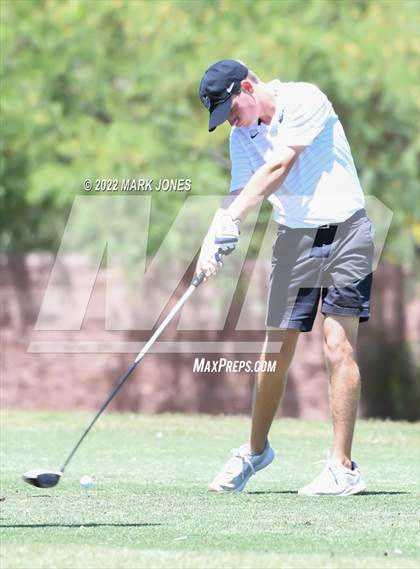 Thumbnail 2 in AIA Division III State Championships  photogallery.