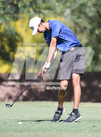 Thumbnail 1 in AIA Division III State Championships  photogallery.
