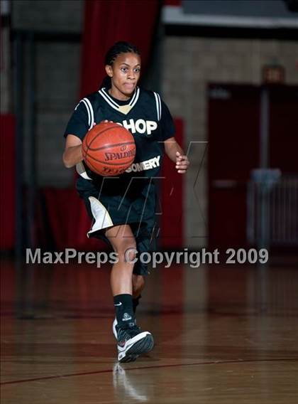 Thumbnail 3 in Bishop Montgomery vs. Great Oak (Ayala Best of the West) photogallery.