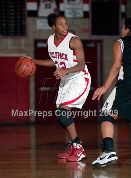Thumbnail 2 in Bishop Montgomery vs. Great Oak (Ayala Best of the West) photogallery.