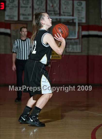 Thumbnail 2 in Bishop Montgomery vs. Great Oak (Ayala Best of the West) photogallery.