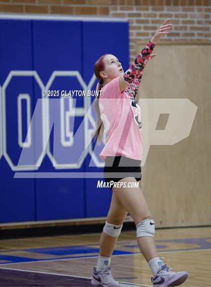 Thumbnail 2 in Troy @ Genesee photogallery.