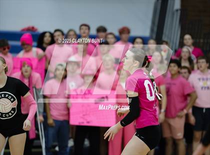 Thumbnail 1 in Troy @ Genesee photogallery.