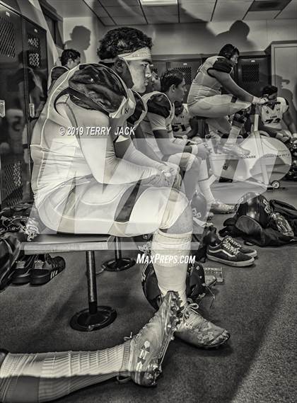 Thumbnail 3 in JSerra Catholic @ Servite  photogallery.