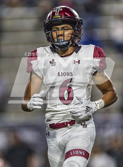 Thumbnail 1 in JSerra Catholic @ Servite  photogallery.