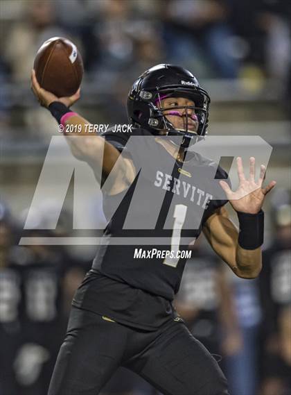 Thumbnail 2 in JSerra Catholic @ Servite  photogallery.