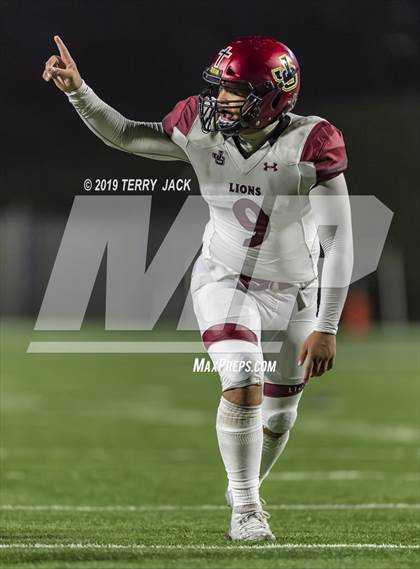 Thumbnail 1 in JSerra Catholic @ Servite  photogallery.