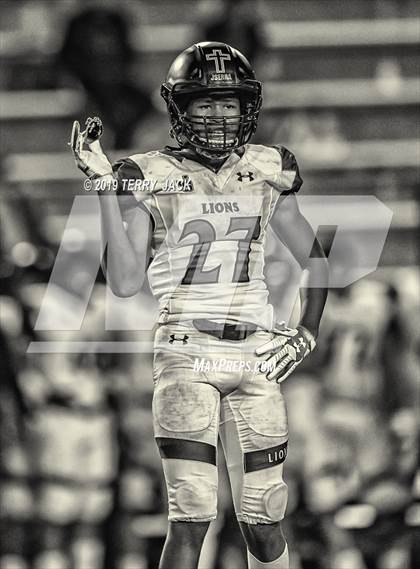 Thumbnail 2 in JSerra Catholic @ Servite  photogallery.
