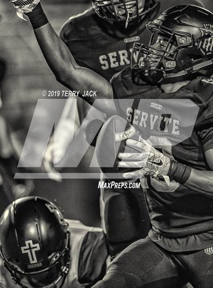 Thumbnail 1 in JSerra Catholic @ Servite  photogallery.
