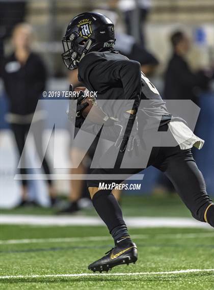 Thumbnail 2 in JSerra Catholic @ Servite  photogallery.