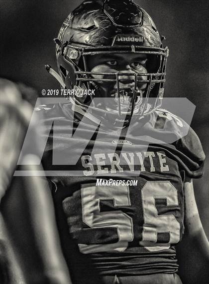 Thumbnail 2 in JSerra Catholic @ Servite  photogallery.