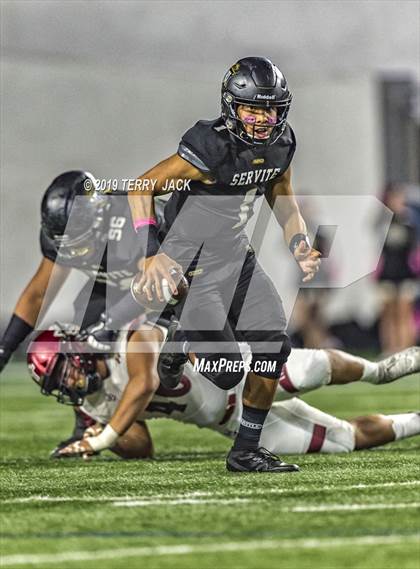 Thumbnail 3 in JSerra Catholic @ Servite  photogallery.