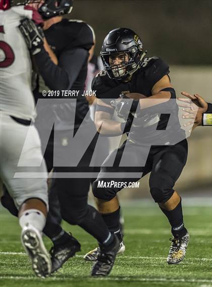 Thumbnail 2 in JSerra Catholic @ Servite  photogallery.