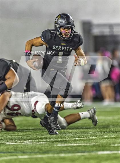 Thumbnail 1 in JSerra Catholic @ Servite  photogallery.