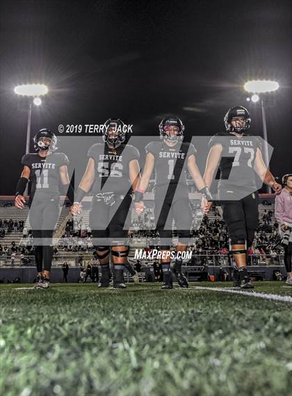 Thumbnail 2 in JSerra Catholic @ Servite  photogallery.