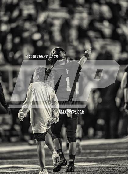 Thumbnail 2 in JSerra Catholic @ Servite  photogallery.