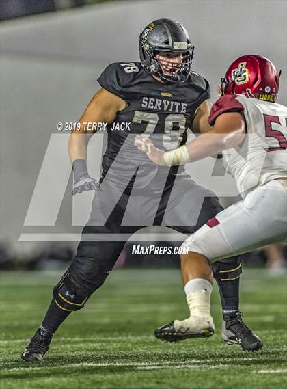 Thumbnail 2 in JSerra Catholic @ Servite  photogallery.