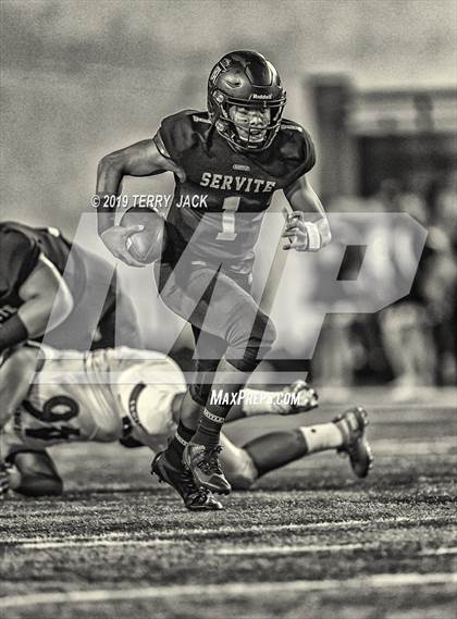 Thumbnail 2 in JSerra Catholic @ Servite  photogallery.