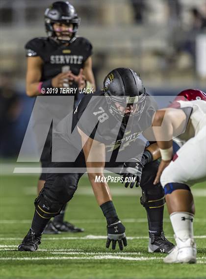 Thumbnail 1 in JSerra Catholic @ Servite  photogallery.