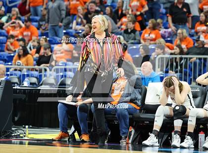 Thumbnail 2 in Robert Lee vs. Neches (UIL 1A State Semifinal) photogallery.