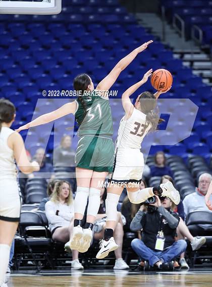 Thumbnail 3 in Robert Lee vs. Neches (UIL 1A State Semifinal) photogallery.