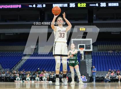 Thumbnail 1 in Robert Lee vs. Neches (UIL 1A State Semifinal) photogallery.